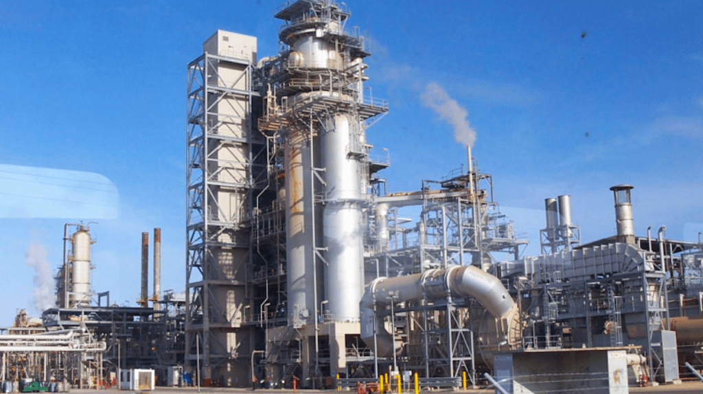 JUST IN: Dangote Refinery announces resumption of petrol sales in Naira