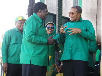 Kikwete stands firm against rumours, praises party’s progress
