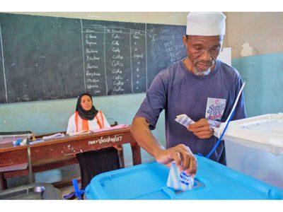 Early voting sparks political debate as General Election draws closer