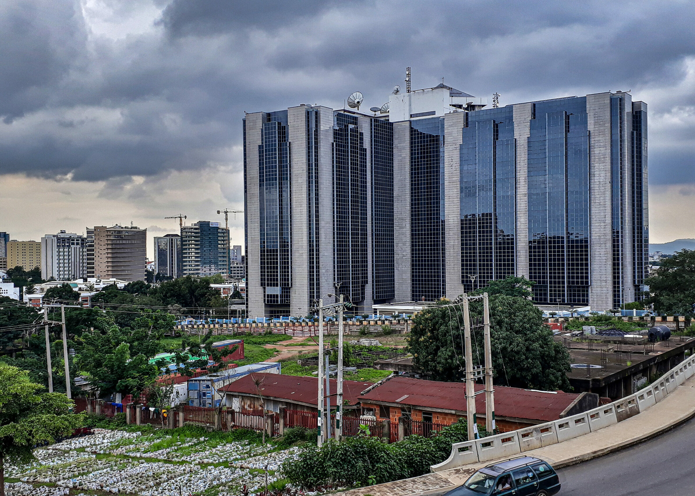 CBN holds benchmark rate at 27% as inflation continues to ease